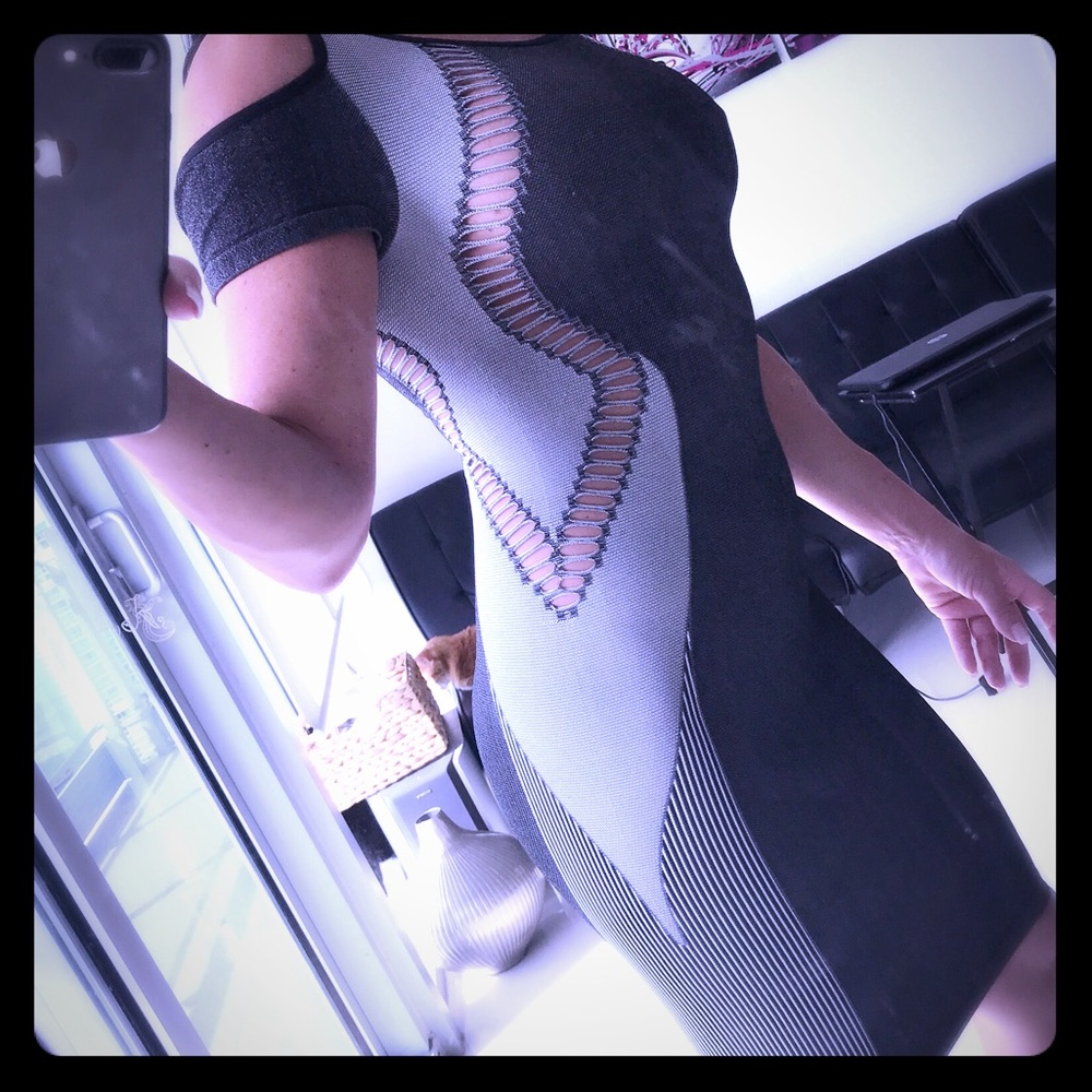 Bebe dress
